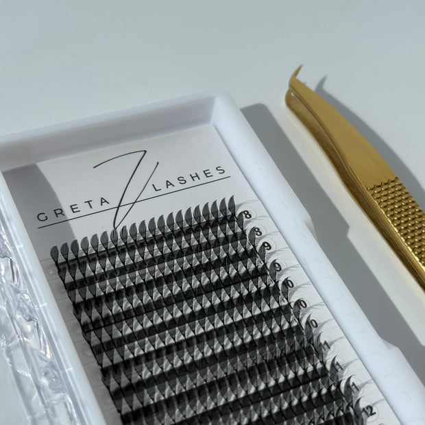 🪶 Feather Lashes – kuokšteliai plunksnos
